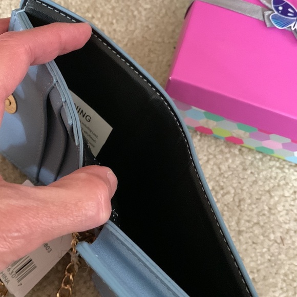 OLIVIA MILLER Faux Leather Blue Wallet With Gold Chain Strap NWT and Gift Box - Picture 15 of 16